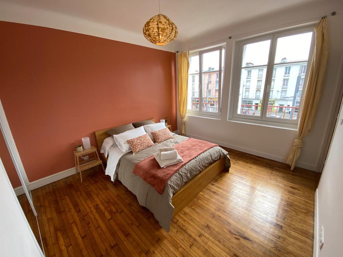 Appartement Spacieux Avec Balcon Et Parking Brest Exterior photo
