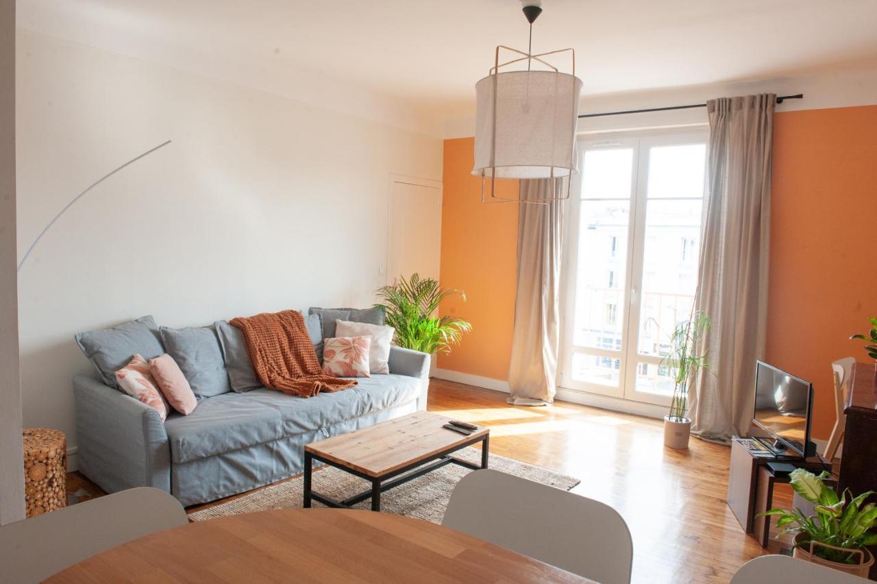 Appartement Spacieux Avec Balcon Et Parking Brest Exterior photo