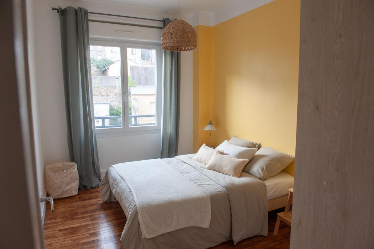 Appartement Spacieux Avec Balcon Et Parking Brest Exterior photo